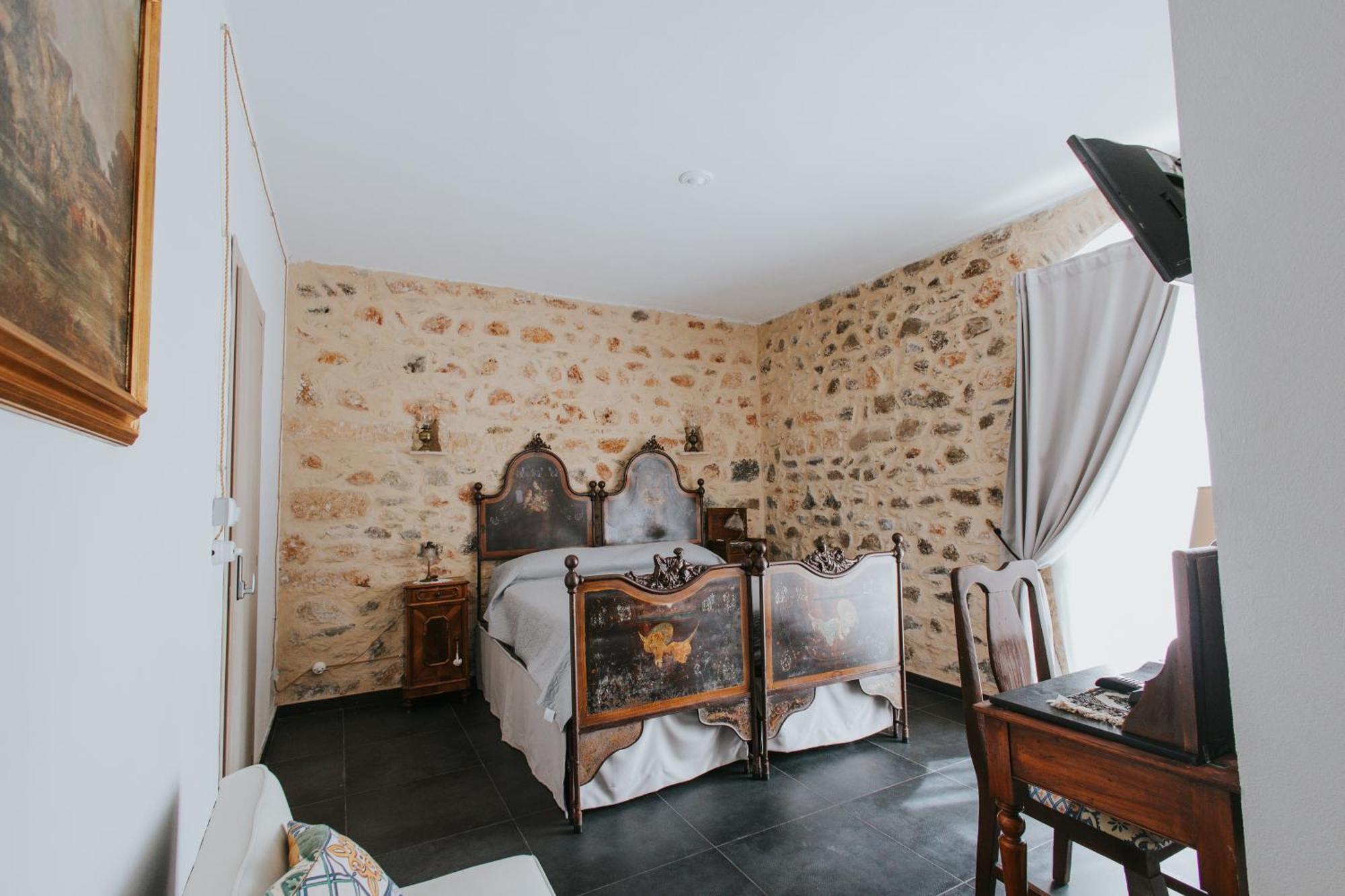 Cosi Priziusi Bed & Breakfast Vizzini Exterior photo